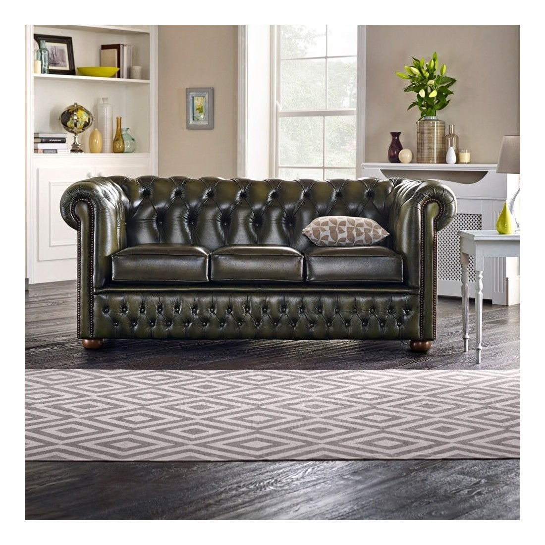 Kanapa chesterfield Foster Slim